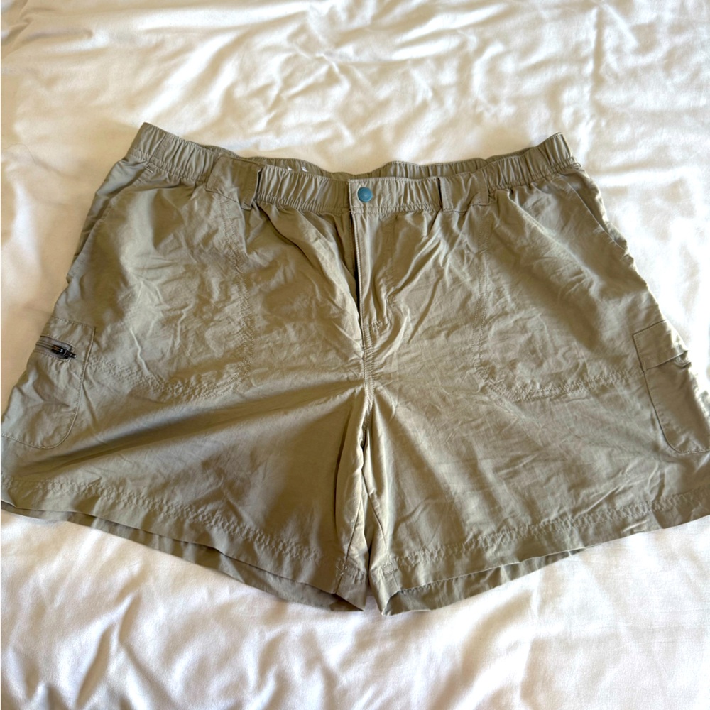 Large cargo shorts